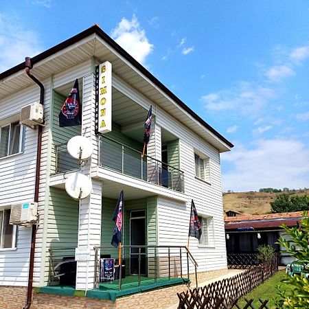 Opanets Guest Rooms Simona מראה חיצוני תמונה