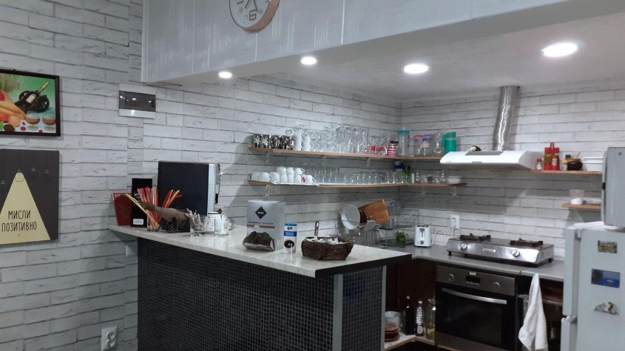Opanets Guest Rooms Simona מראה חיצוני תמונה